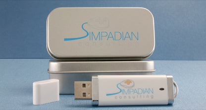 Printed Chic USB